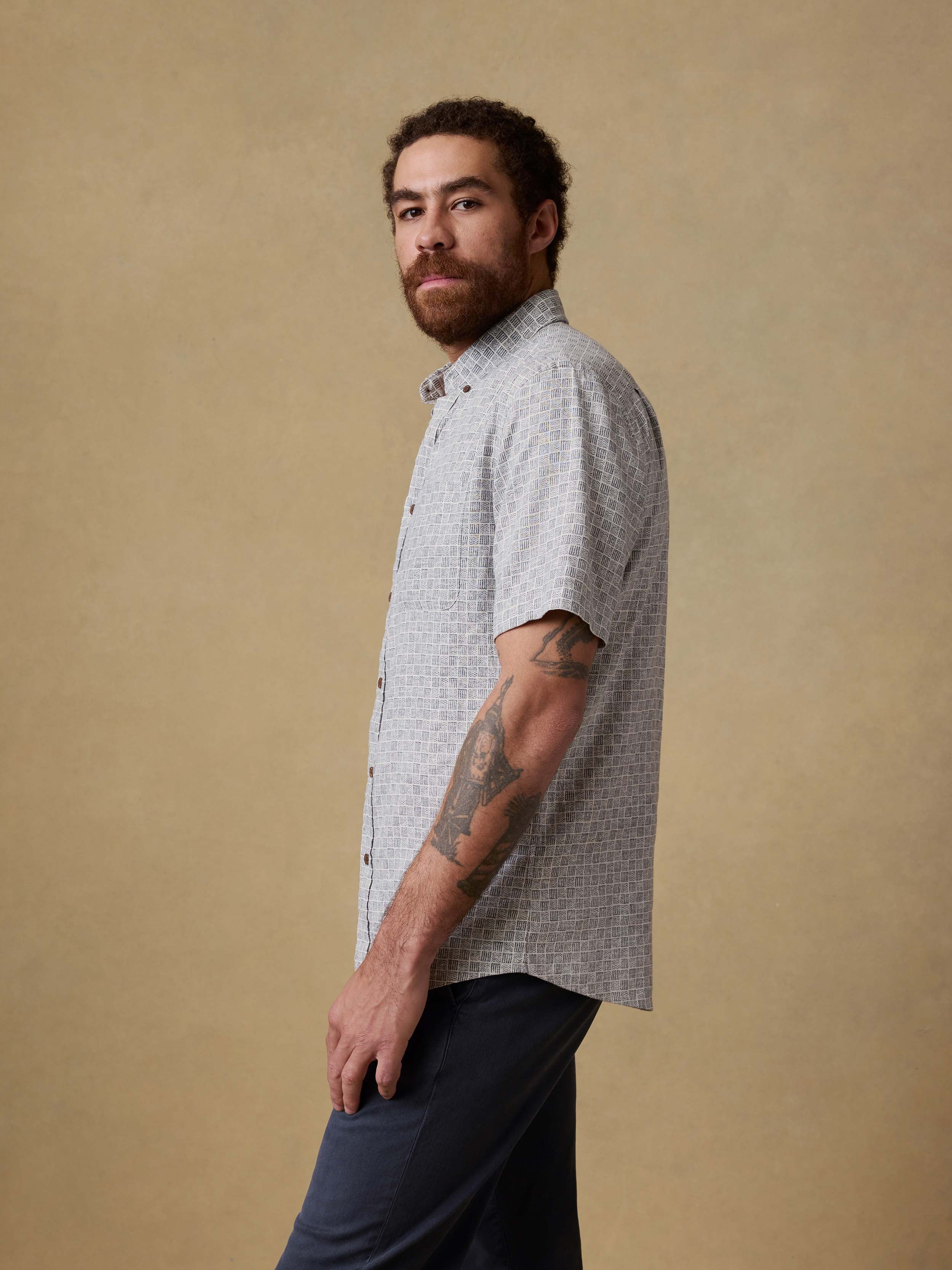 Short-Sleeve Breeze Shirt - Graphite Shell Bricks - Image 4