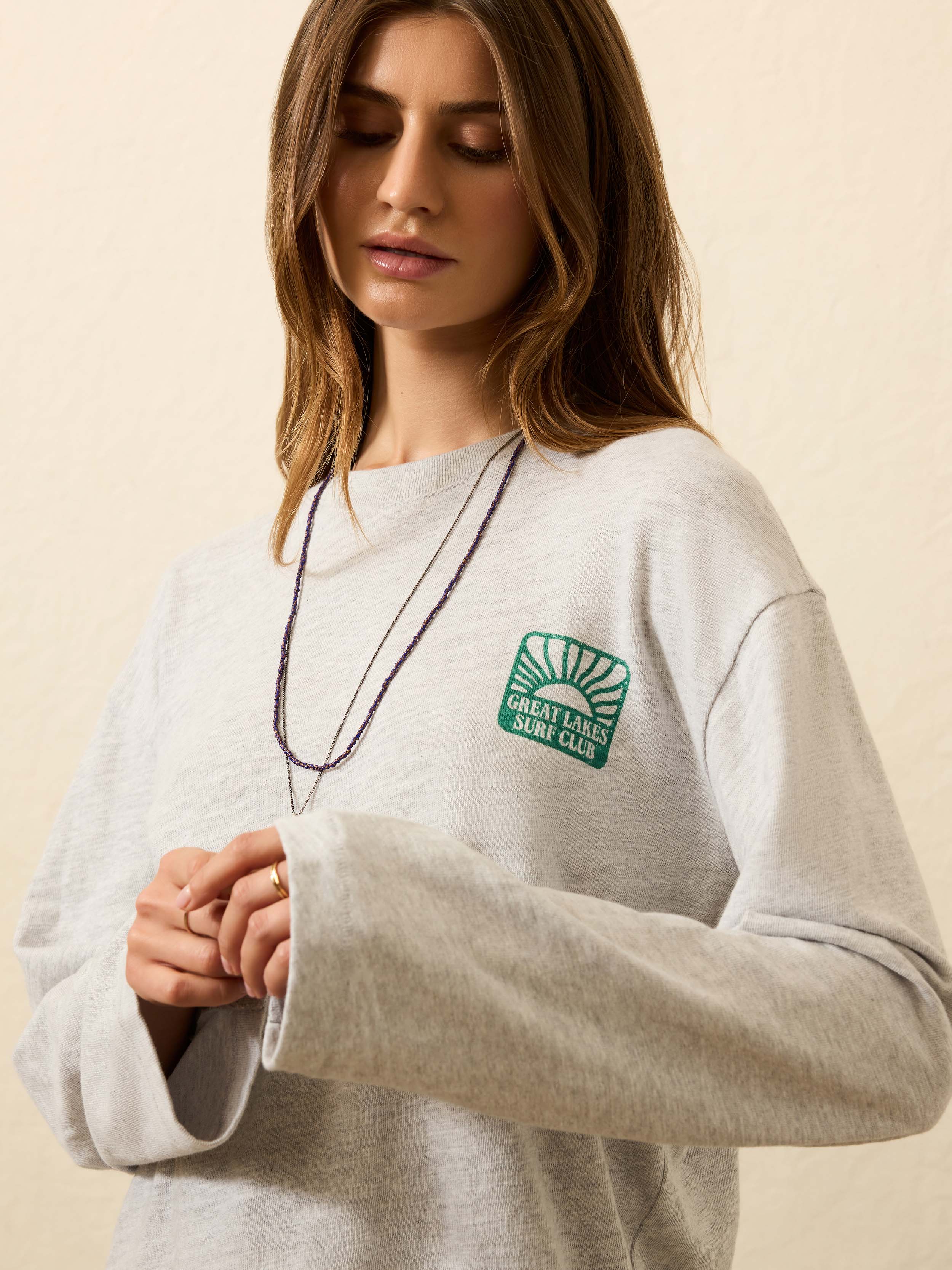 Sunwashed Slub Long-Sleeve Relaxed Tee - Light Grey Heather - Image 2